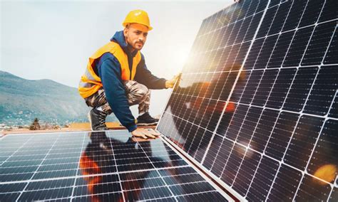 installateur panneaux solaires toulon|﻿Installateur de panneaux solaires à Toulon (83000).
